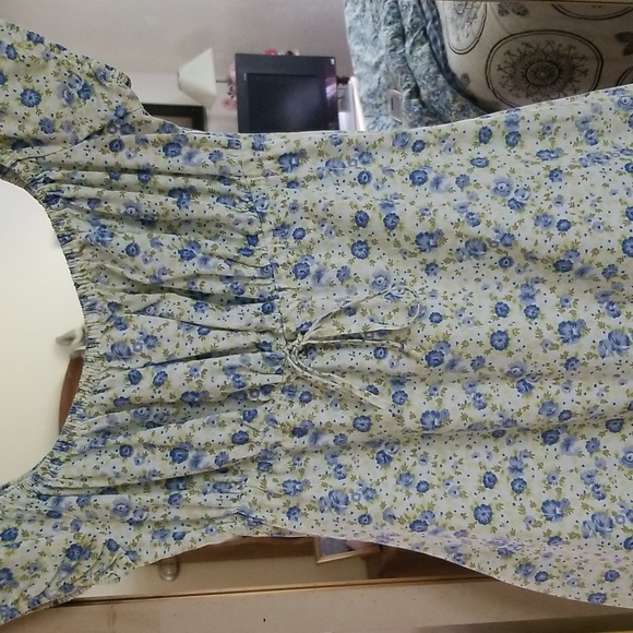 💐VINTAGE RARE MODA INTERNATIONAL VICTORIA SECRET FLORAL DRESS💐 - Picture 5 of 7
